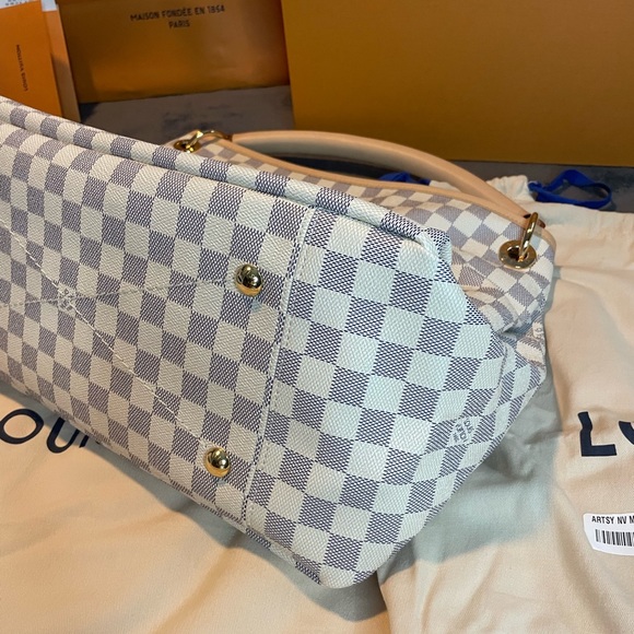 LOUIS VUITTON
DAMIER AZUR ARTSY MM - Brand New Never Used - Picture 4 of 16